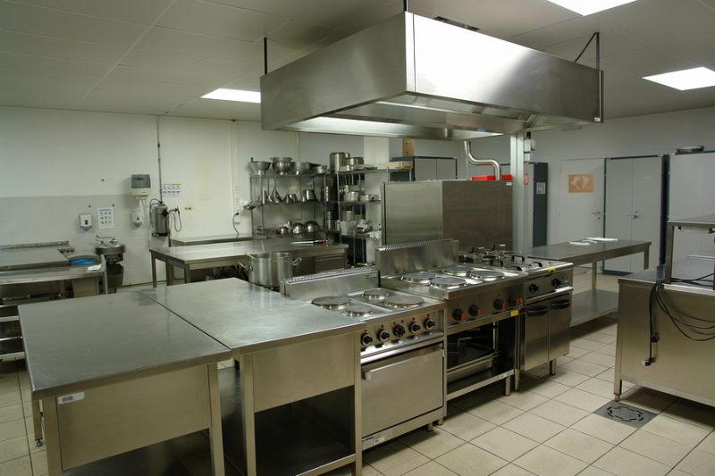 The importance of commercial kitchen cleaning in your restaurant or