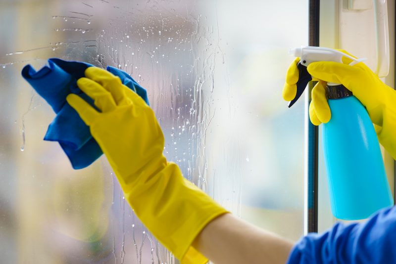 How to clean windows and leave them streak-free